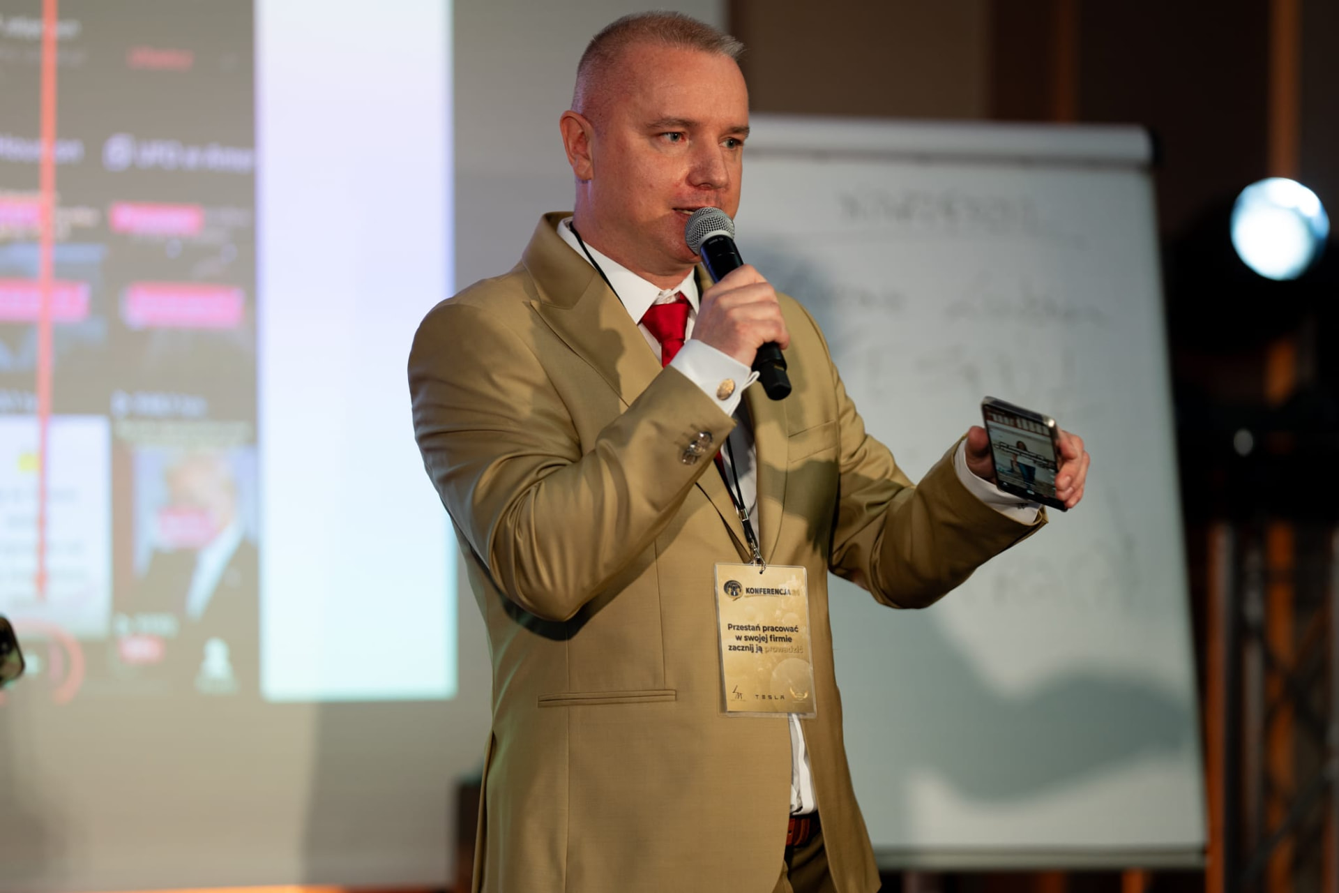 Krystian Kubach — twórca i właściciel Alex AI