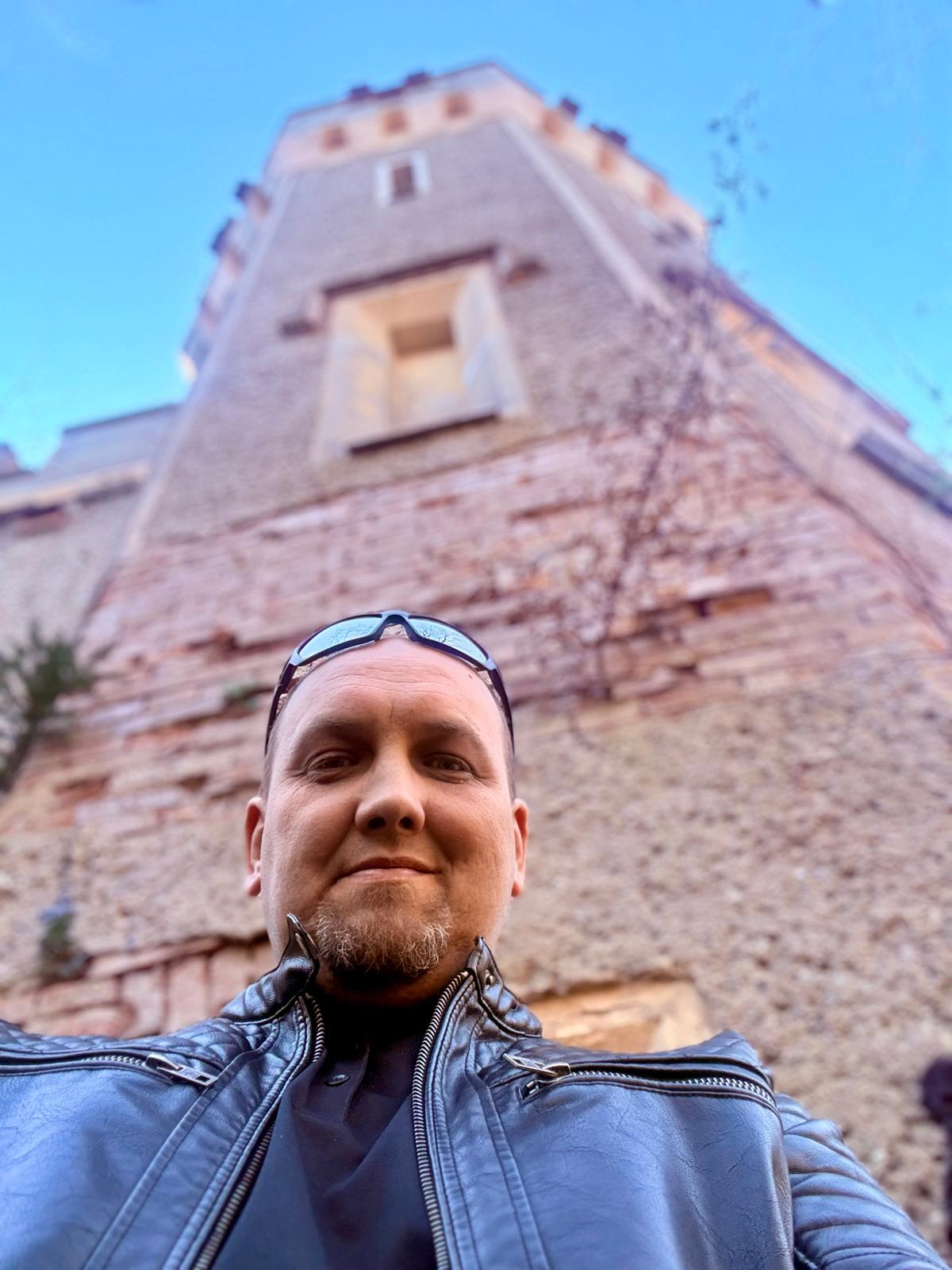 Łukasz Budziński — Dyrektor Sprzedaży Alex AI
